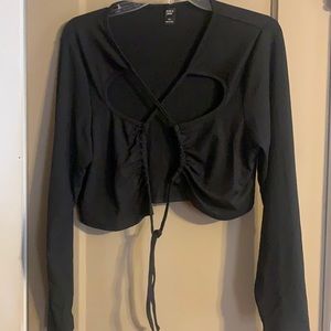 Black crop tie top